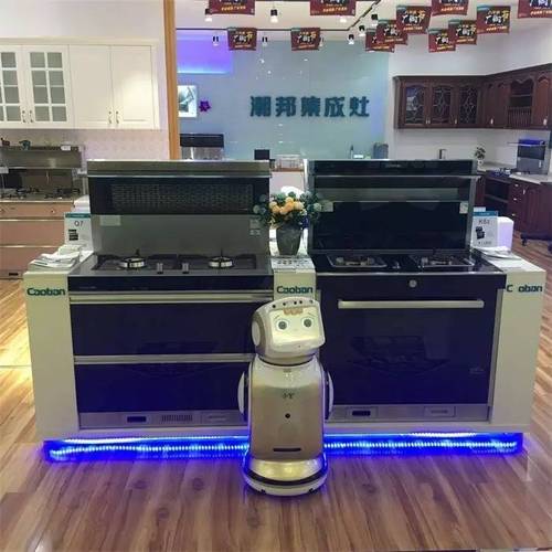 厲害了！潮邦專賣店引入機(jī)器人銷售員，開啟智能消費(fèi)新體驗